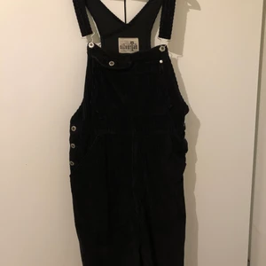 Levis silvertab hängselbyxor - Helt oanvända! Köpta för 1200kr