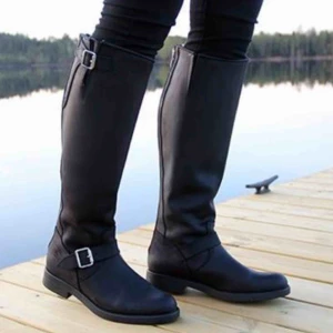  - Knappt använda. Kan ta Swish. Priset kan diskuteras 