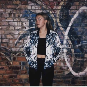  - Adidasjacka, jättebra skick ✨