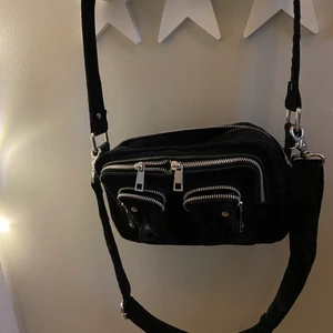 Nunoo bag - Säljer min Manchester nunoo bag! I ”mellan” storleken 