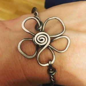 Armband - Handgjort armband i najtråd