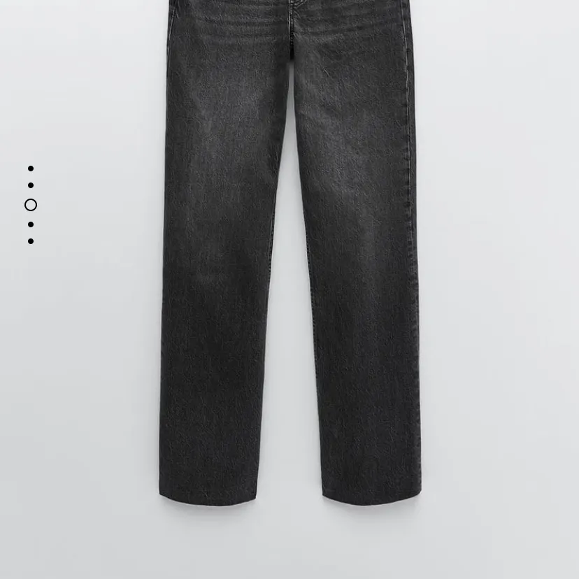 Supersnygga jeans från zara! Storlek 34🥰. Jeans & Byxor.