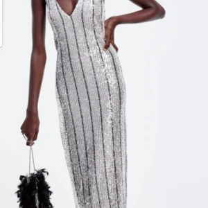 Festkläning - Festklänning från zara helt ny M storlek