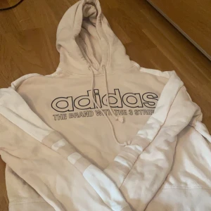 Hoodie  - Aldrig använd