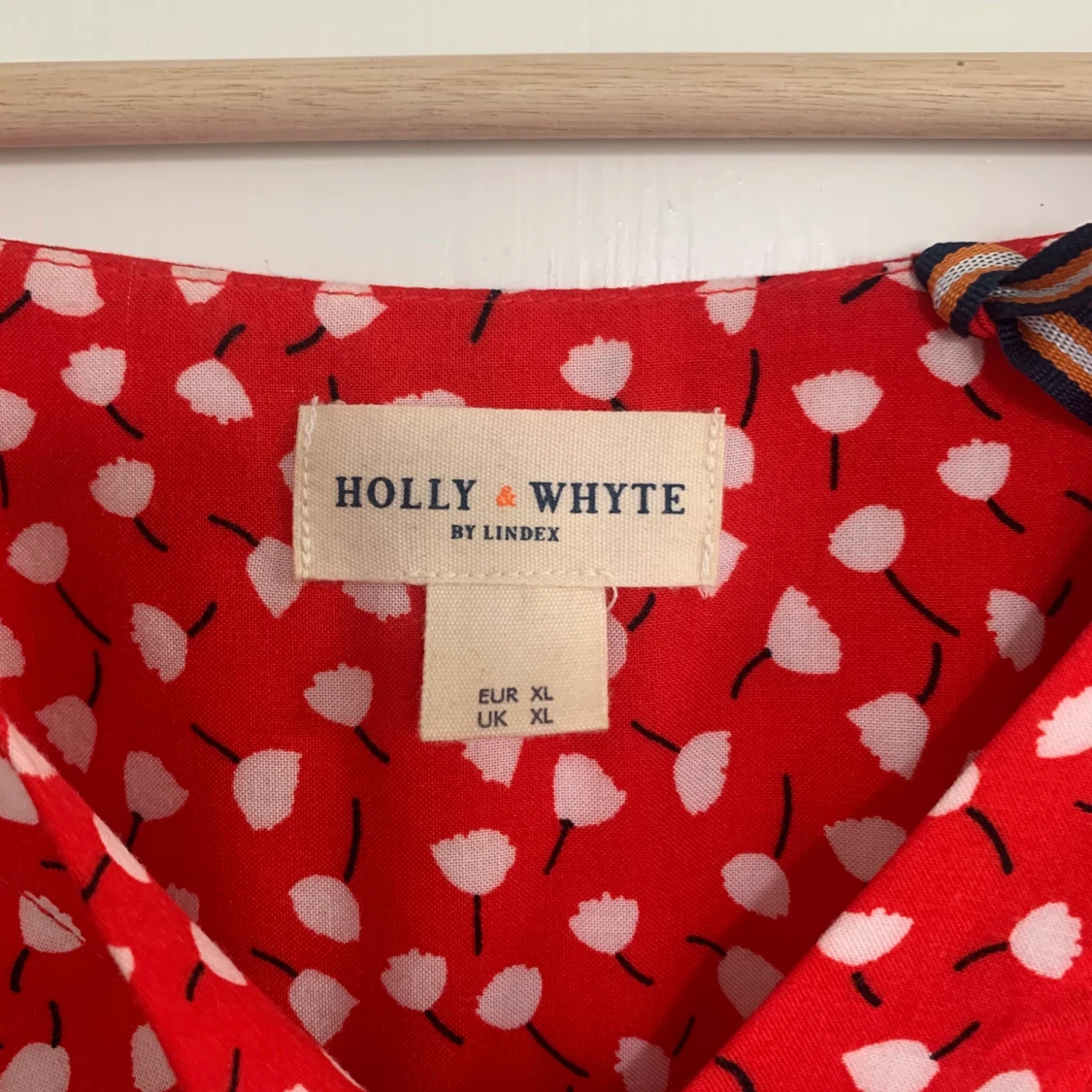 Blus med omlott - 90