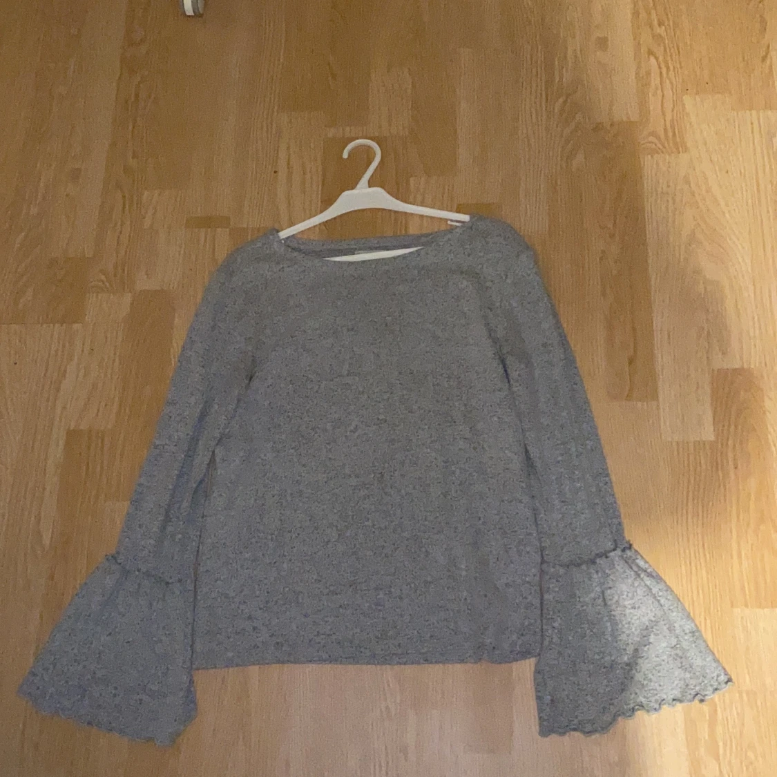 Mysig tröja storlek 158-164 (s)