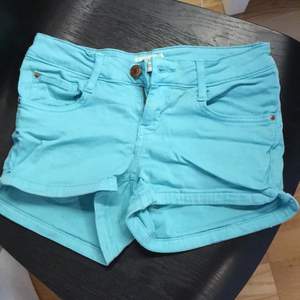 Sommar shorts, ljusblå