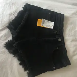 Helt nya jeans short från hm 