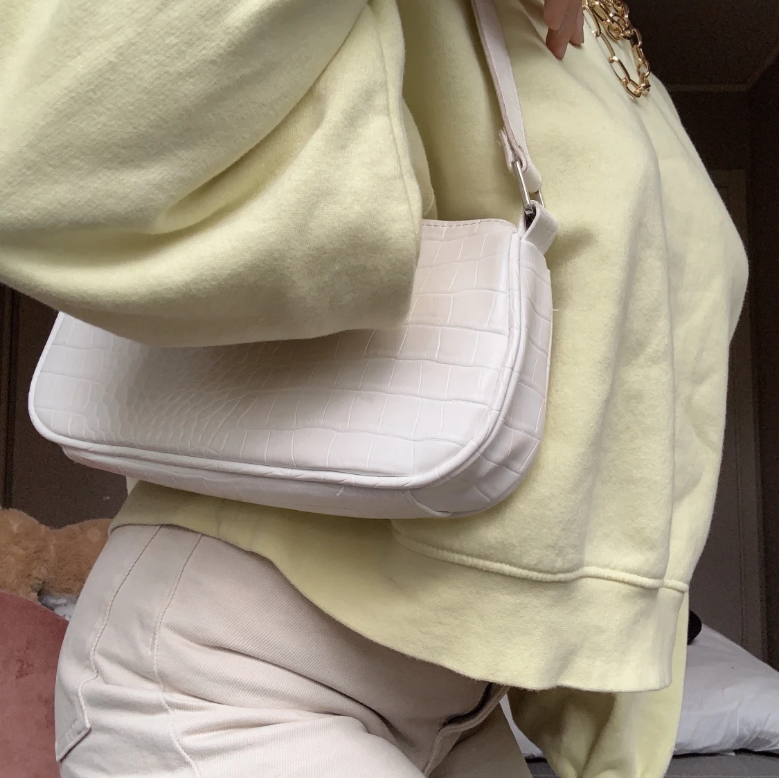 Gullig ljusgul sweatshirt!😊