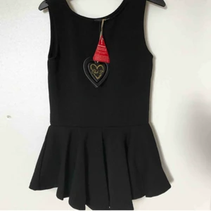 Oanvänd topp  - Jättefin topp som aldrig är använd, storlek S 