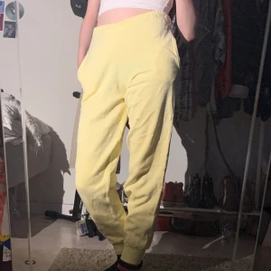 superfina mjukisar - köparen står för frakten på 56kr. Kan även samfrakta samt eventuellt mötas upp i Stockholm. 