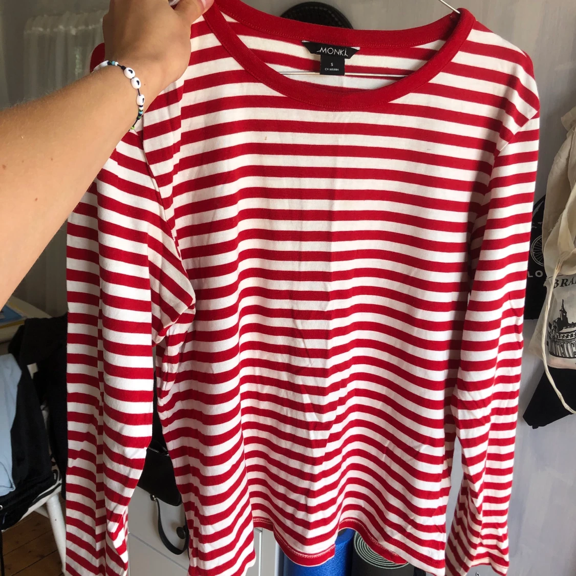 Tröja från monki - 90