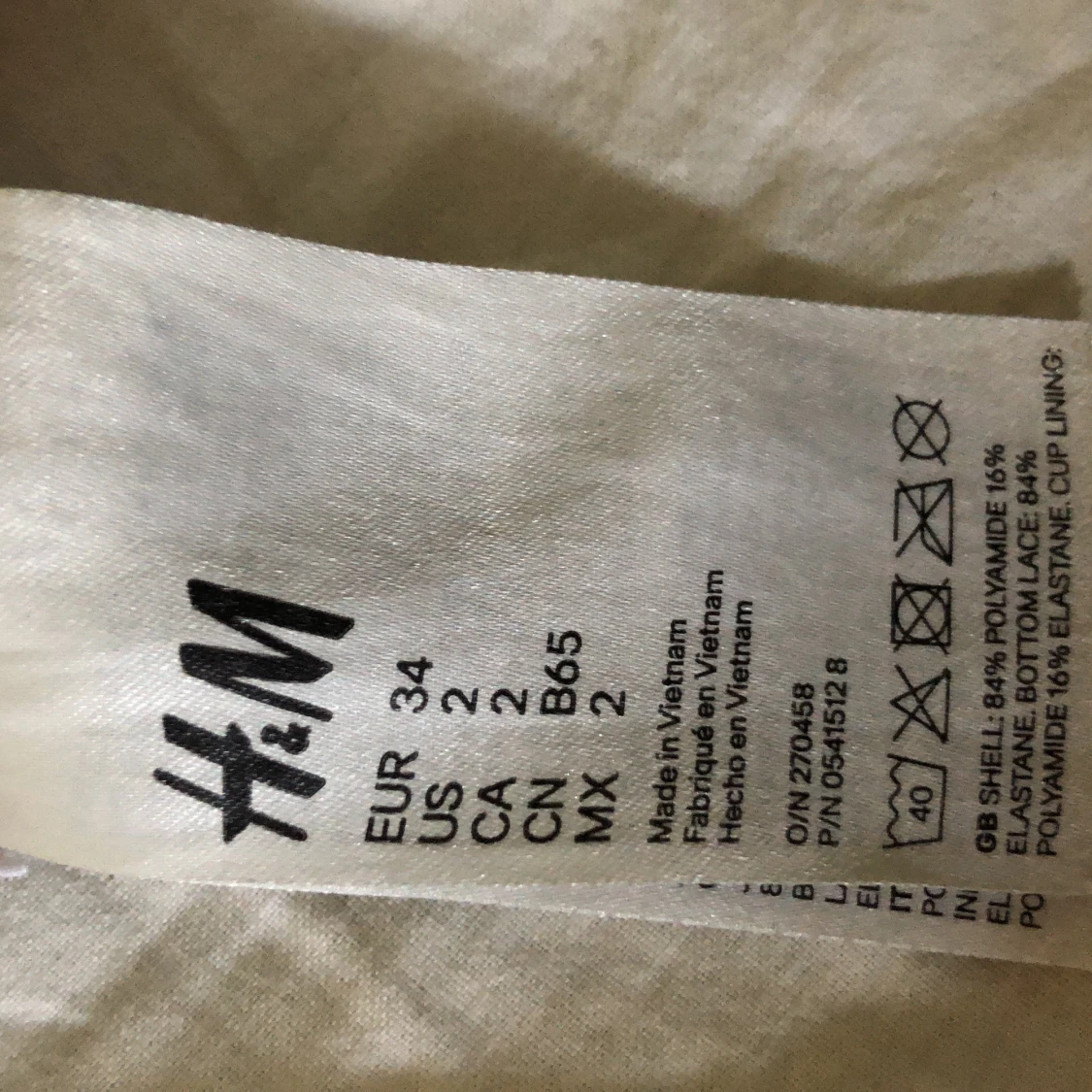 Vit spets BH storlek 34  - 91