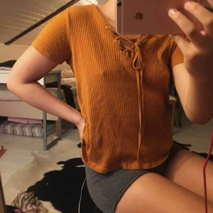  - Tröja från zara jättefin kommer ej till användning o som ny