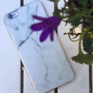 - Nytt och oanvänt marmorskal. Passar till iPhone 6 & iPhone 6s. Frakt 20kr.