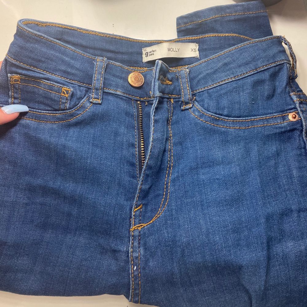 Jeans från Gina som jag inte har använt så mycket💞 det är i modellen Molly 🥰 du betalt frakt 📦 . Jeans & Byxor.