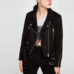 Zara jacka - Zara jacka med mockaeffekt. Limited edition.               Storlek S