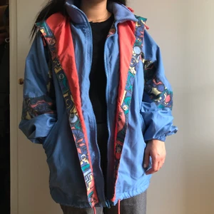 Vintagejacka - Söt vintagejacka, lappen kvar från secondhand. Köparen betalar frakt.