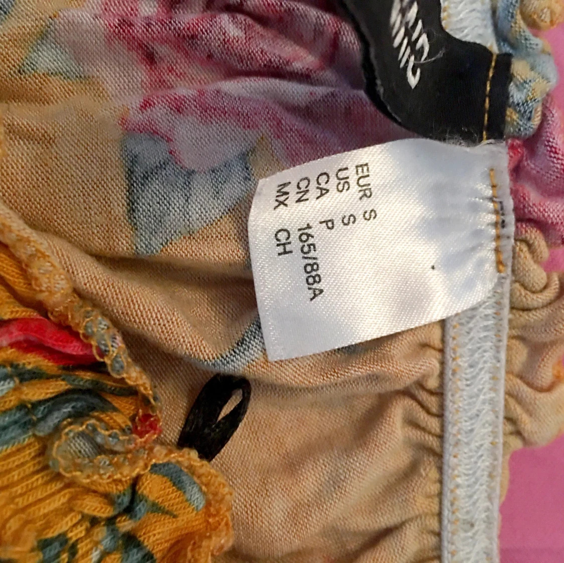 Yellow of shoulder crop top  - 91