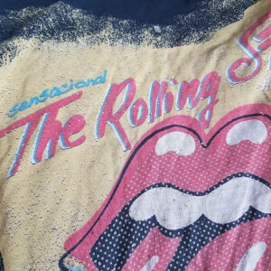 Rolling Stones - Rolling Stones t-shirt. Använd och i okej skick. Storlek S. Frakt tillkommer