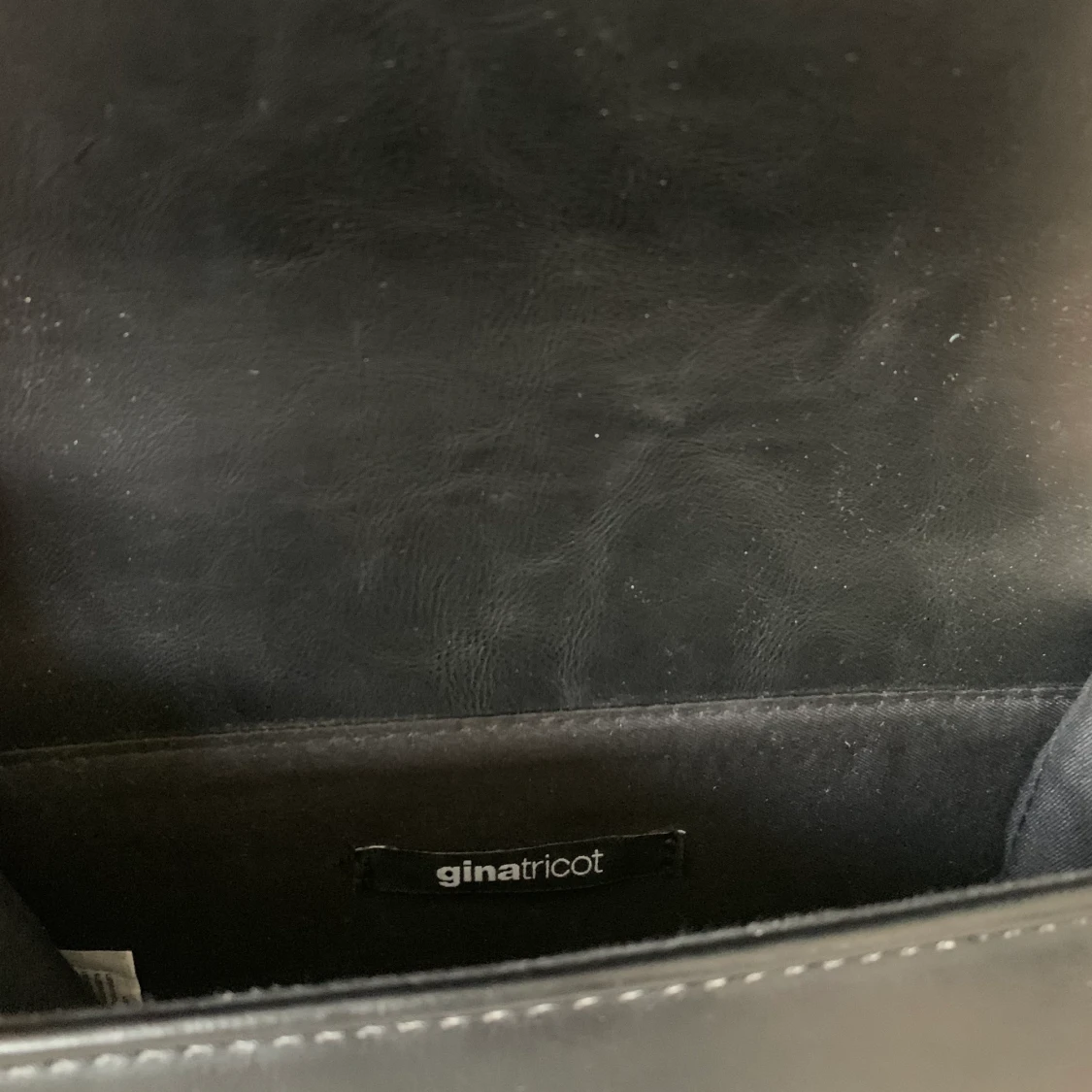 Gina Tricot Handväska - 90