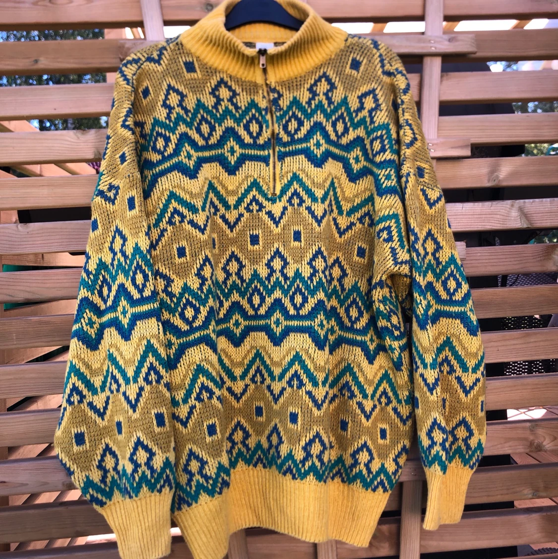 Mönstrad tröja - H&M