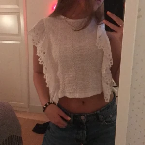 Blus - Supersöt blus från Pull&bear som tyvärr inte kommer till användning. Pris kan diskuteras