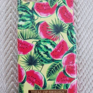 IDEAL OF SWEDEN mobilskal iphone6/6s/7/8 - Säljer detta härliga skal i fint skick