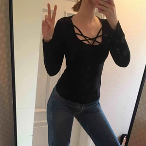  - Super söt festtop! Beställde en och fick två av misstag