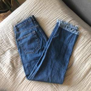 Jeans från NA-KD