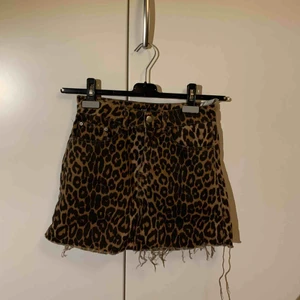 Leopardkjol - Superfin leopardkjol från zara som tyvärr blivit för liten, frakt tillkommer