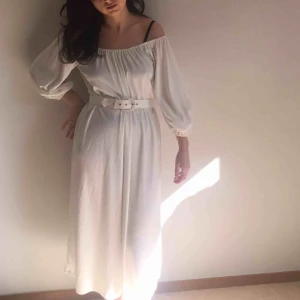  - Använde som studentklänning! Från ASOS. Bara använd 1 gång.