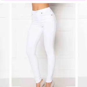 Vita skinnyjeans strl s💕