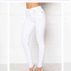  - Vita skinnyjeans strl s💕