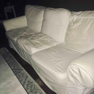  - Bortskänkes mot hämtning.