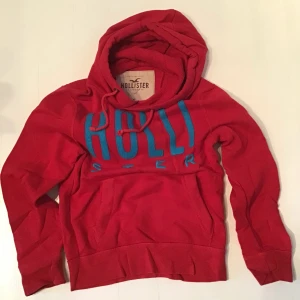 Hollister hoodie stl S - Hoodie i fint skick