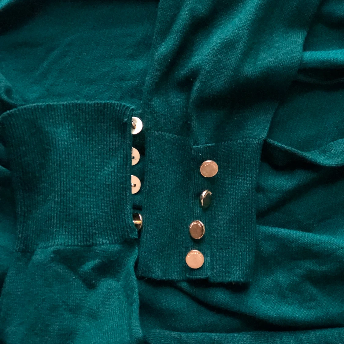 En grön kofta från Cortefiel, storlek S.  - 91