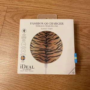 Laddningsplatta idealofsweden - Laddningsplatta från idealofsweden, endast testad! 