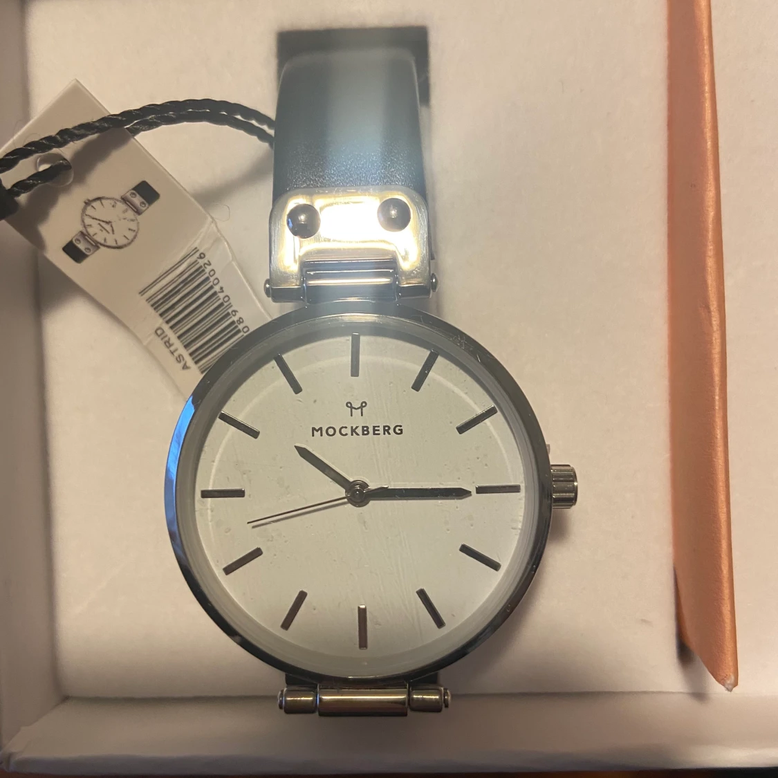 Klocka / armbandsur  - 90