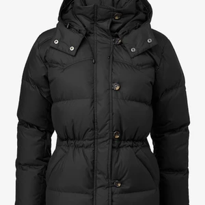 Boomerang jacka - En svart boomerang jacka i strlk XS knappt använd!