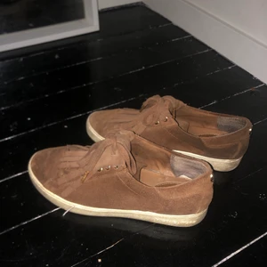 Michael Kors sneakers   - Stl 38, bra skick