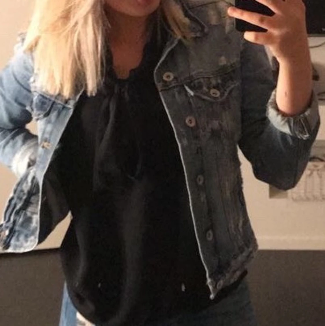 Sliten jeansjacka - 91