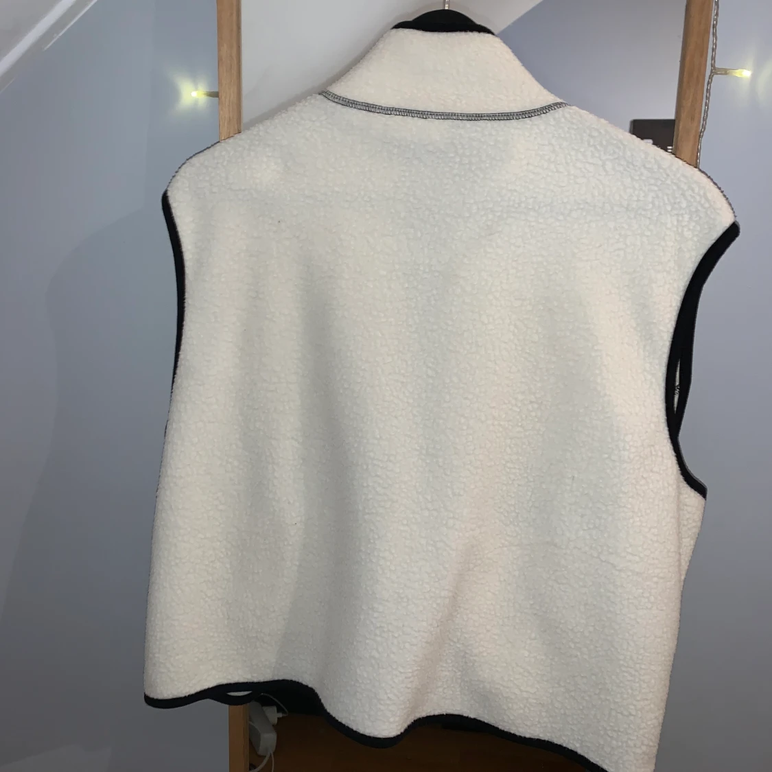 Weekday väst/tröja (fleece) - 90