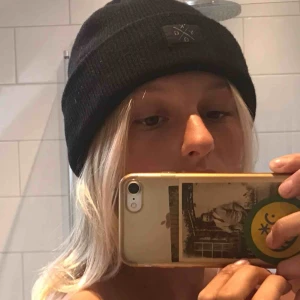  - KYGO mössa, NP:300kr. hittar den ingenstans online. som ny. KYGO efter DJn om man inte fattade de.