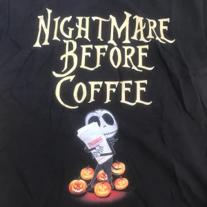 Nightmare before Christmas T-shirt - Cool tröja med nightmare before Christmas tryck på (frakt kostar 35kr)