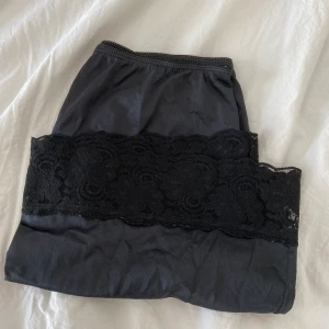 Satinkjol / underkjol 💓💓 - Superfin underkjol från beyond retro men funkar bra till vardags! 🥰