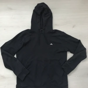 J Lindeberg huvtröja  - Storlek L | knappt använd 