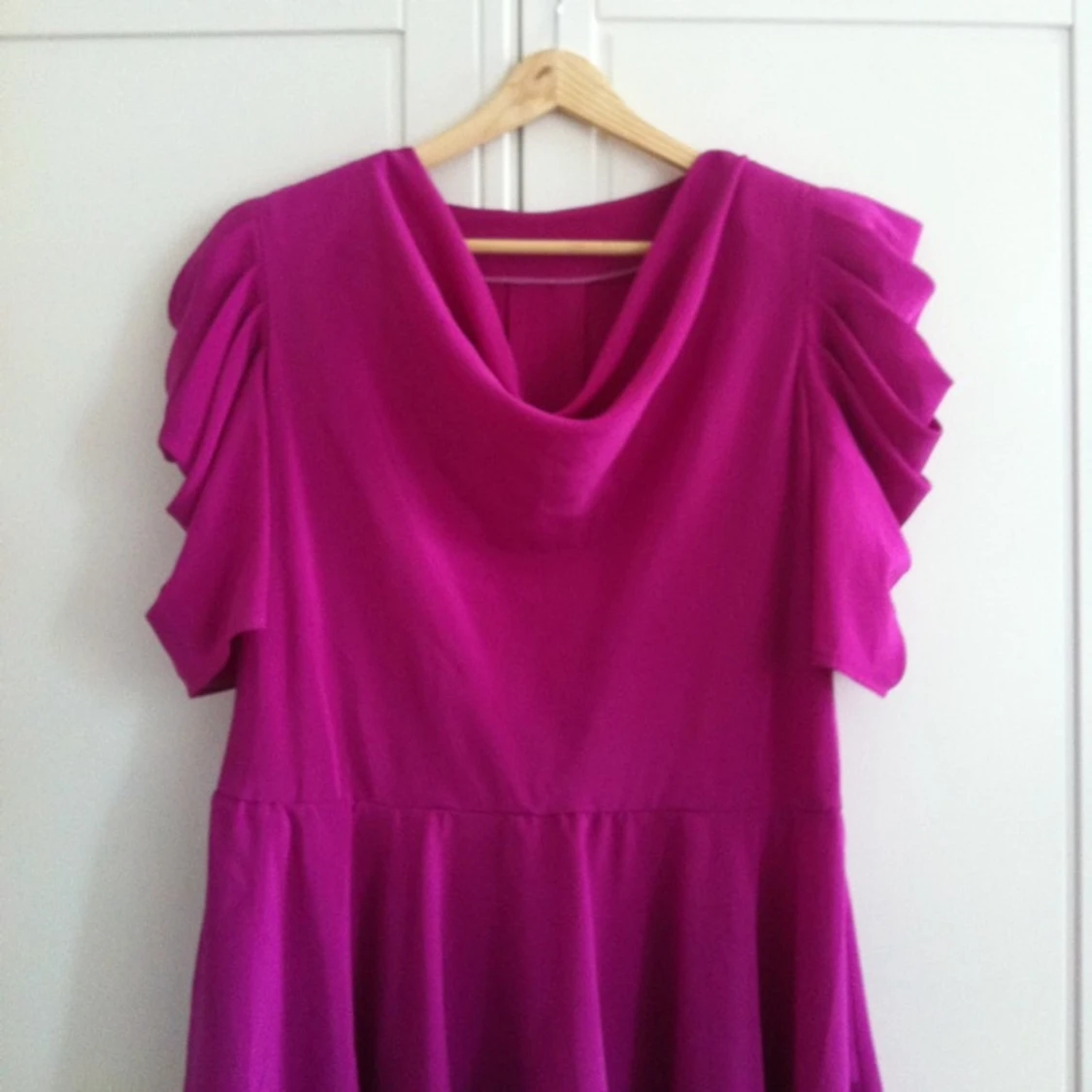 Mörkrosa vintage klänning. - 1380026586