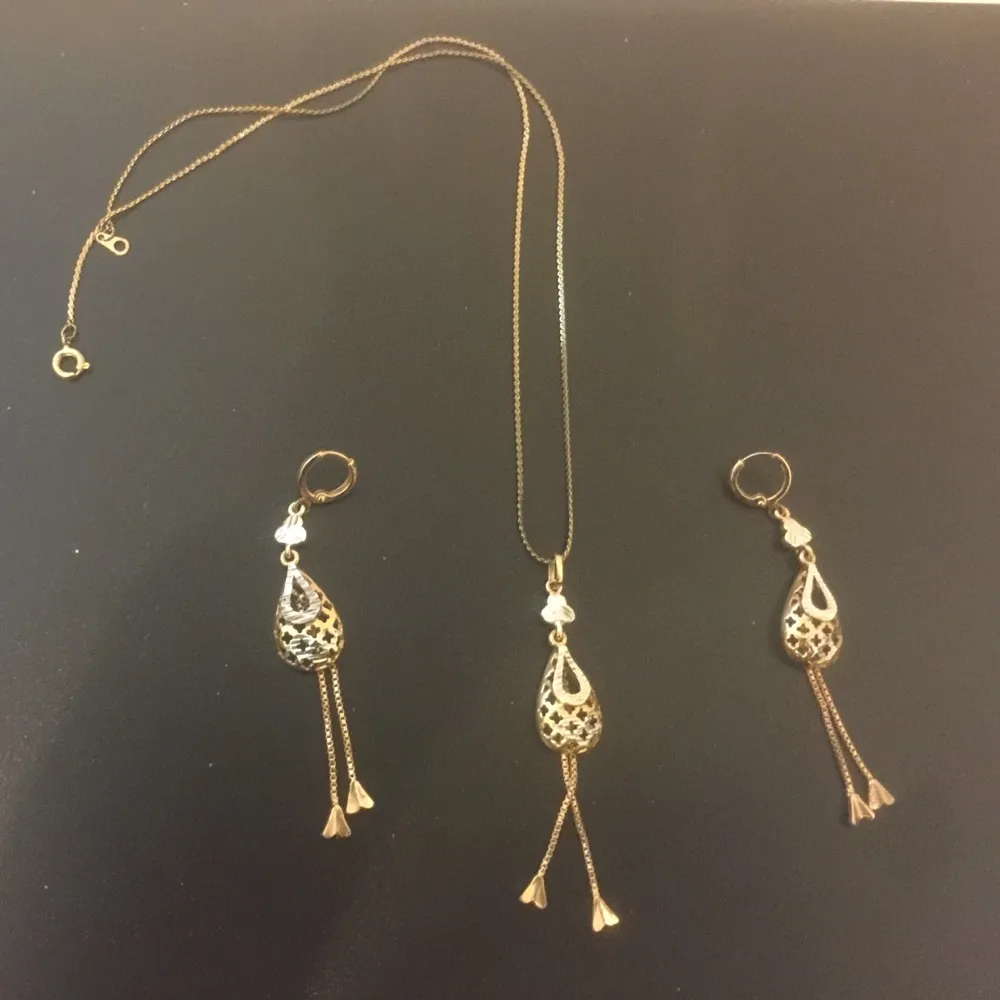 Guld pläterad Halsband örhängen smycke Set . Accessoarer.