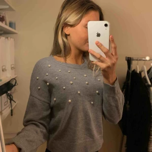   - Knappt använd tröja, jätteskön och söt! 